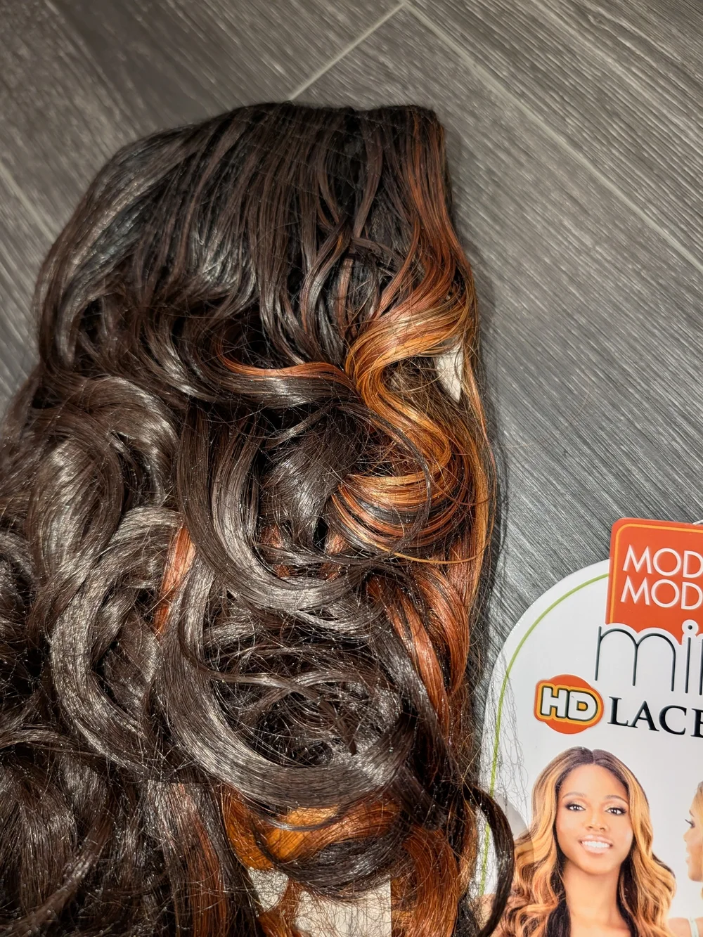 Mint HD Lace Wig ML-08 in Dark Brown with Copper Highlights